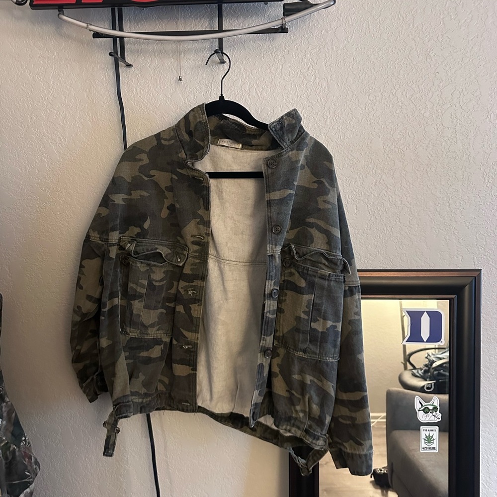 thrifted camo jacket